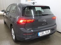 begagnad VW Golf VIII Life 1.0 TSI 110hk Navi/P-sensorer