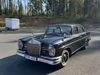 Begagnad Mercedes 220 111 HK (81 kW) 1965