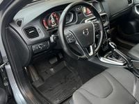 Begagnad Volvo V40 CC 150 HK (110 kW) 2018 Grå Kombi