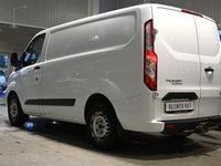 Begagnad Ford Transit Custom 131 HK (96 kW) 2021 Frozen white