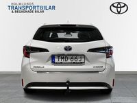 begagnad Toyota Corolla Verso Corolla Touring Sports Hybrid 1.8 Active Dragkrok 2019, Kombi