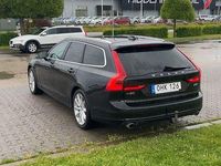 Begagnad Volvo V90 Momentum 235 HK (172 kW) 2017 Kombi