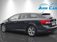 Begagnad Toyota Avensis Edition 147 HK (108 kW) 2014 Svart Kombi