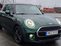 Begagnad Mini Cooper Chili 136 HK (100 kW) 2016 British racing green Halvkombi