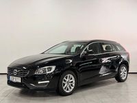 Begagnad Volvo V60 Momentum 190 HK (139 kW) 2016 Svart Kombi