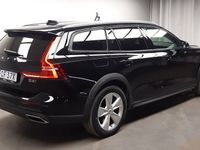 begagnad Volvo V60 CC D4 AWD SE II 2020, Kombi