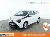 Begagnad Toyota Aygo X-play 72 HK (52 kW) 2020 Vit Halvkombi
