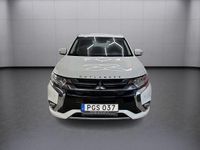 Begagnad Mitsubishi Outlander Edition 203 HK (149 kW) 2017 Vit SUV
