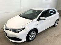 begagnad Toyota Auris Hybrid 1.8 HSD Hybrid Active Kamera 2016 2016, Halvkombi