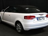 Begagnad Audi A3 Cabriolet Attraction 160 HK (117 kW) 2008 Vit Cab