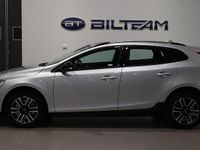 Begagnad Volvo V40 Momentum 152 HK (111 kW) 2018 Silver Halvkombi