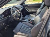 begagnad Skoda Superb iV 218hk SportLine Cockpit 360° Panorama PHEV