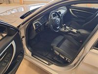 Begagnad BMW 320 Sport Line 163 HK (119 kW) 2016 Silver Kombi