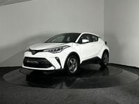 Begagnad Toyota C-HR Active 122 HK (89 kW) 2020 Vit SUV