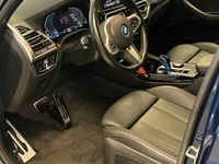 begagnad BMW iX3 Charged M-Sport Drag Panorama Rattvärme