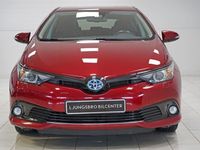 begagnad Toyota Auris Hybrid e-CVT Comfort B-Kamera NAVI Halvkombi 2018, Halvkombi