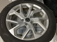 Begagnad MG Marvel R 132 kW (180 HK) 2022 Pebble black SUV