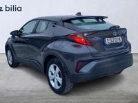 Begagnad Toyota C-HR Edition 124 HK (91 kW) 2022 Grå SUV