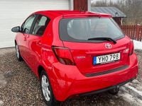 Begagnad Toyota Yaris 99 HK (72 kW) 2016