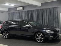 Begagnad Volvo V60 R-Design 181 HK (133 kW) 2014 Svart Kombi