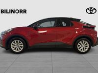 Begagnad Toyota C-HR Comfort 200 HK (147 kW) 2023 Röd SUV