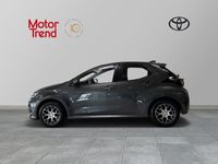 begagnad Toyota Yaris Hybrid 1.5 Active Komfortpaket Vhjul