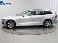 Begagnad Volvo V60 Momentum 197 HK (144 kW) 2022 Kombi