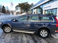 begagnad Volvo XC70 Den är bra bilen. Finns alla papper och kvitto