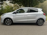 Begagnad Mitsubishi Space Star 71 HK (52 kW) 2022 Grå Kombi