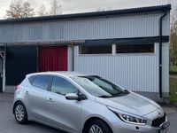 Begagnad Kia Ceed Comfort 110 HK (80 kW) 2014 Grå Halvkombi