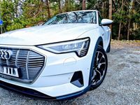 begagnad Audi e-tron 55 quattro - Se mil och skick! Garanti & Drag.