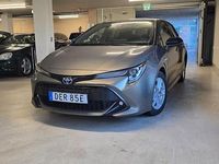 Begagnad Toyota Corolla Hybrid Style 122 HK (89 kW) 2019 Grön Halvkombi