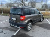 begagnad Skoda Yeti 2.0 TDI 4x4 DSG NYBES