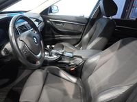 Begagnad BMW 318 Sport Line 150 HK (110 kW) 2017 Mineralgrå Kombi