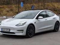 begagnad Tesla Model 3 Performance AWD Moms 1ägare Facelift