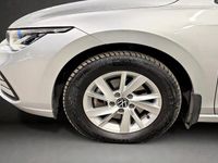 Begagnad VW Golf VIII 131 HK (96 kW) 2023 Silver