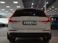 Begagnad Volvo XC60 Momentum 392 HK (288 kW) 2020 Vit SUV