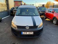 begagnad VW Caddy Maxi 1.6 TDI DSG Sekventiell 102hk Dragkrok