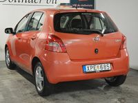 begagnad Toyota Yaris 5-dörrar 1.0 VVT-i Euro 4 BESIKTAD HEMLEVERANS