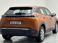 Begagnad Peugeot e-2008 100 kW (136 HK) 2022 Orange SUV