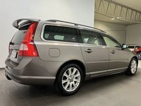 begagnad Volvo V70 D3 163hk Momentum Värmare/Krok/Kamrem bytt