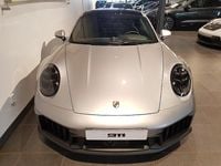 Begagnad Porsche 911 Carrera 4 GTS 540 HK (397 kW) 2025