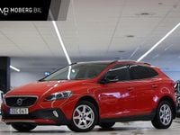 Begagnad Volvo V40 CC Summum 190 HK (139 kW) 2015 Röd Kombi