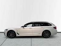 Begagnad BMW 530 M Sport 292 HK (214 kW) 2024 Vit