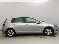 Begagnad VW e-Golf 100 kW (136 HK) 2019 Halvkombi
