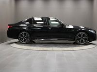 begagnad BMW 520 535 d xDrive Sedan M Sport Ny 2022, Sedan