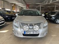 Begagnad Toyota Avensis Business Edition 152 HK (111 kW) 2010 Silver Kombi