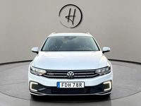Begagnad VW Passat GTE 218 HK (160 kW) 2020 Vit Kombi