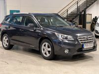 begagnad Subaru Outback 2.5 4WD DRAG DUBBDÄCK KAMERA NYBES LÅGSKATT 2015, Kombi