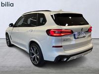 begagnad BMW X5 xDrive45e M Sport | Pano | Drag | 21" | Aktiv fart.